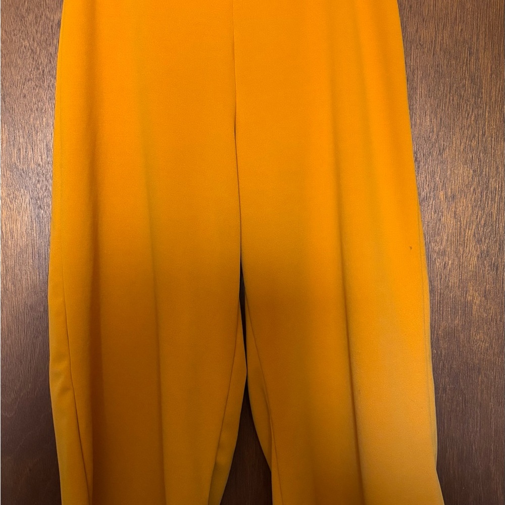 Elegant Mustard Yellow/Gold Women's Crop Pants